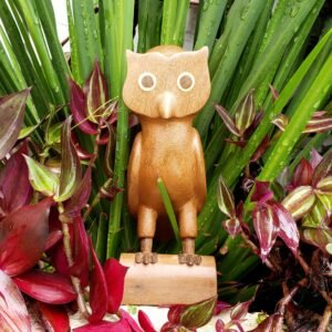 Coruja em Madeira - 18 cm