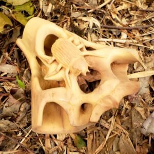 Tronco com Bicho nº 07 - 30 x 26 x 10 cm