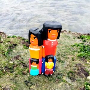 Família Guari - 9 x 5 x 17 cm
