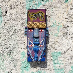 Cabeça Bizolho Azul - 16 x 34 x 6 cm