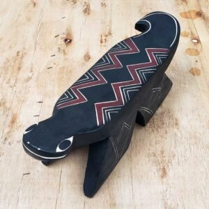 Banquinho Tikuna nº 6 - 43 x 13 x 15 cm